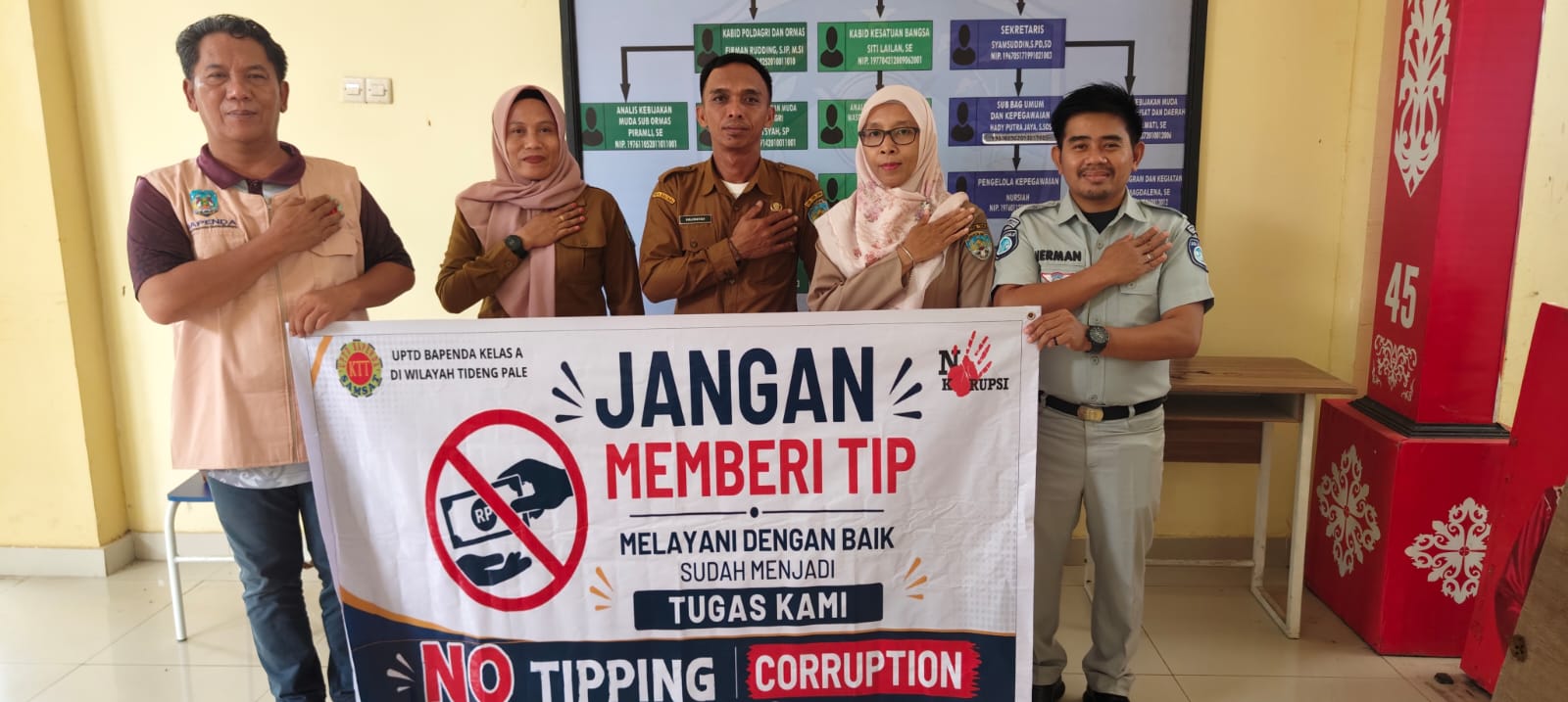 UPTD Badan Pendapatan Daerah Kelas A Wilayah Tideng Pale Gelar Kegiatan "Bersiwak" Door to Door di 32 Desa, Tegaskan Layanan Gratis Bebas Pungli